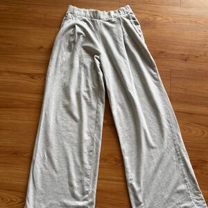 Aerie Women's Grey Joggers-tracksuits